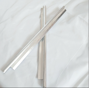 Scraper for dough roller
